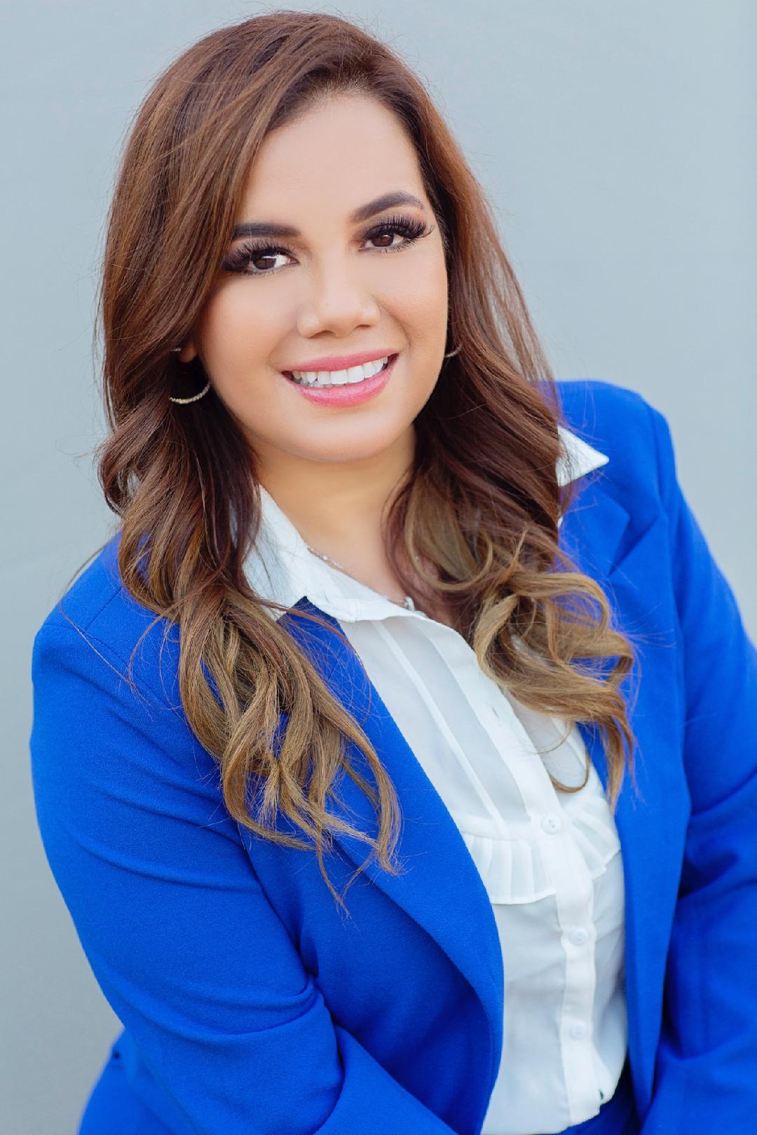 Headshot Profile picture